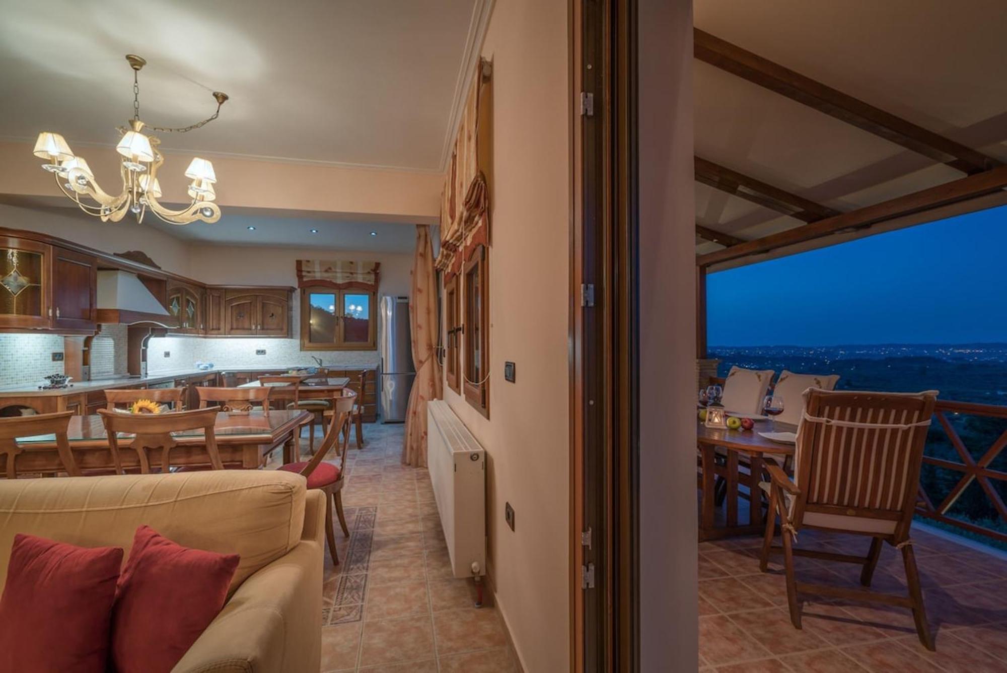 Villa Clairy Mouzákion Buitenkant foto